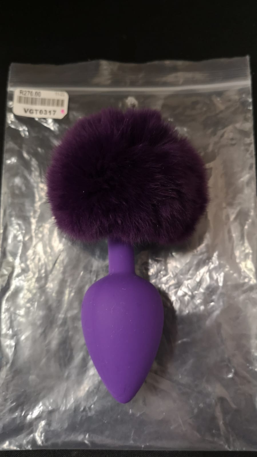 FLUFFY ANAL PLUG PURPLE